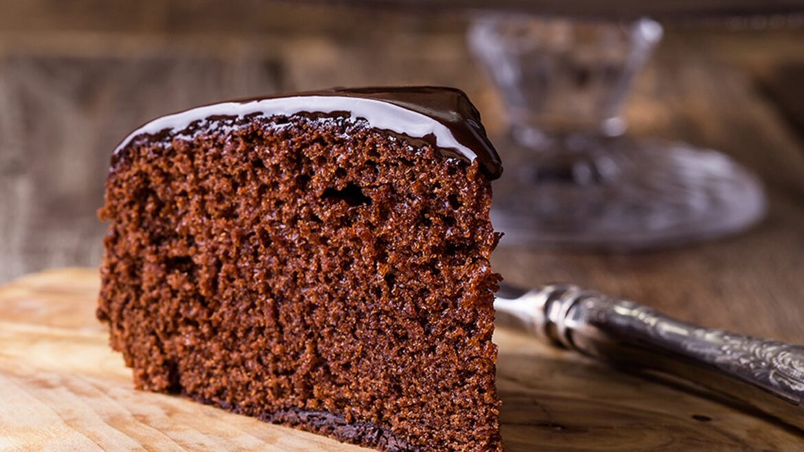 The Best Gluten Free Chocolate Cake - RecipesNY