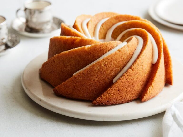 How to make lemon drizzle cake How to make lemon drizzle cake